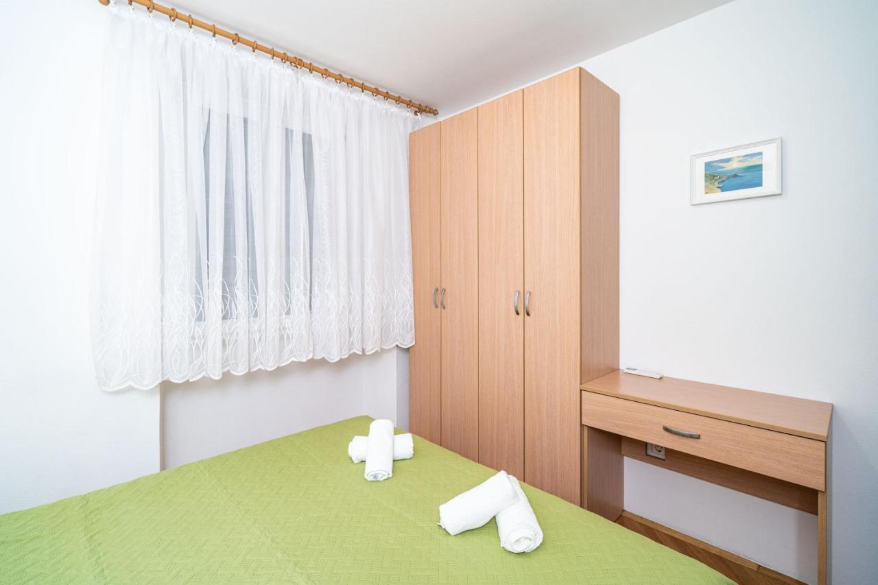 Central Apartment With Terrace Dubrovnik Luaran gambar