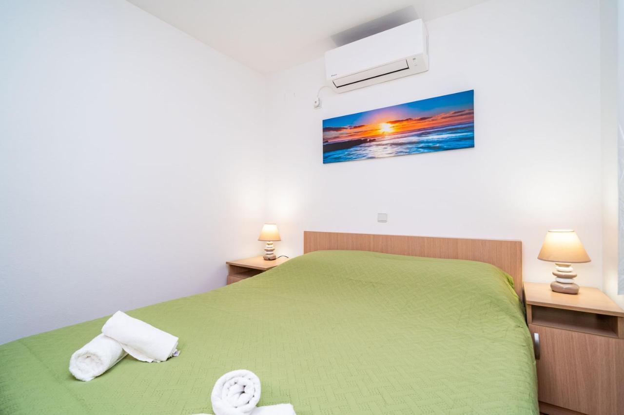 Central Apartment With Terrace Dubrovnik Luaran gambar