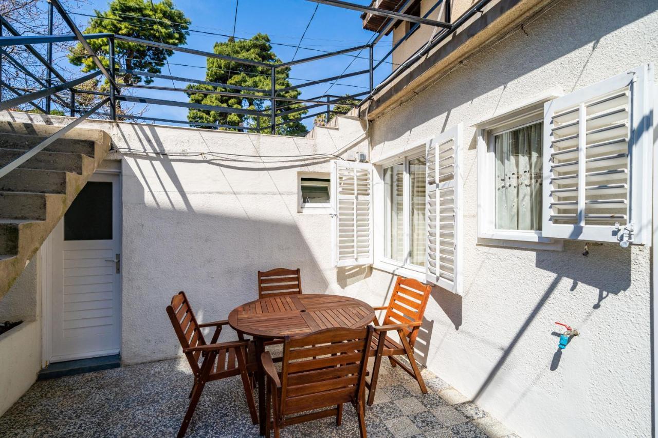 Central Apartment With Terrace Dubrovnik Luaran gambar