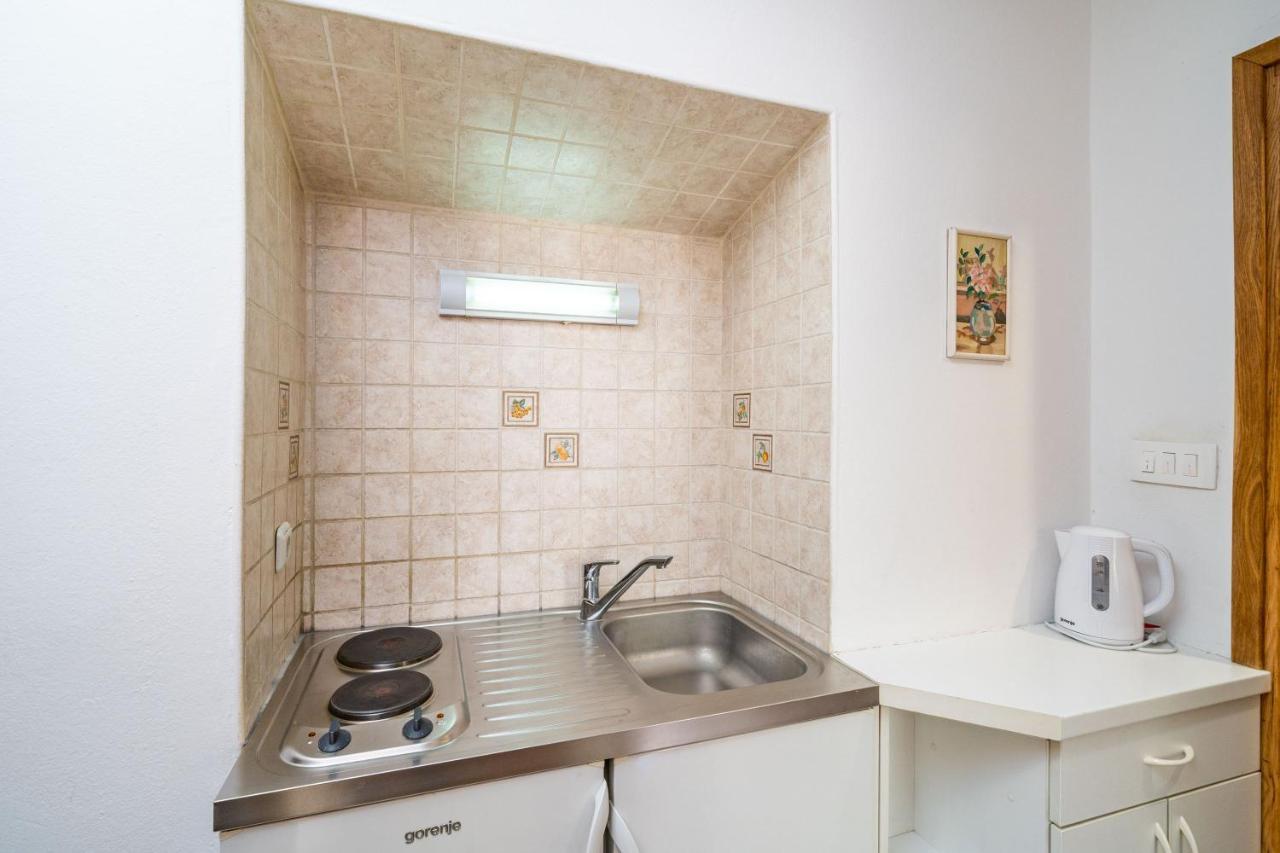 Central Apartment With Terrace Dubrovnik Luaran gambar