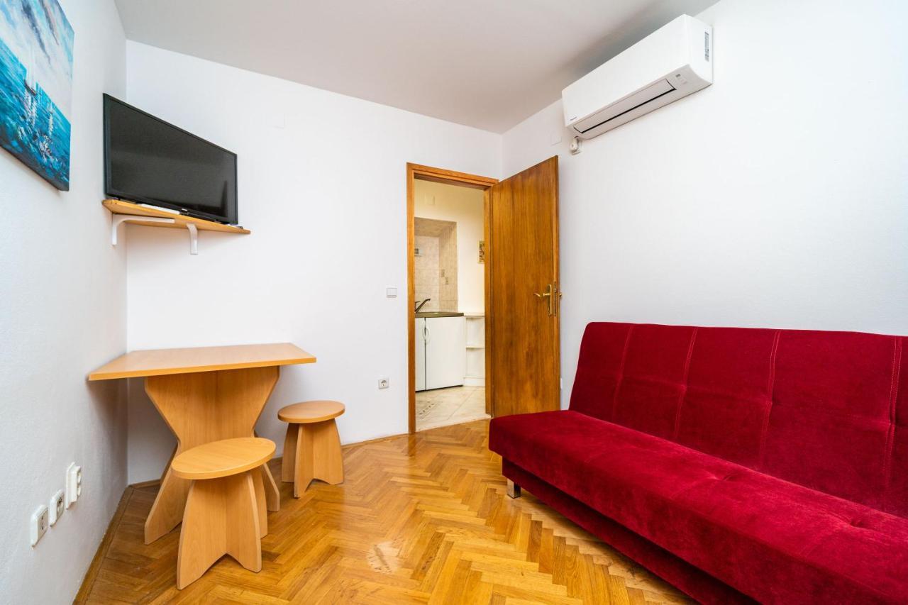 Central Apartment With Terrace Dubrovnik Luaran gambar